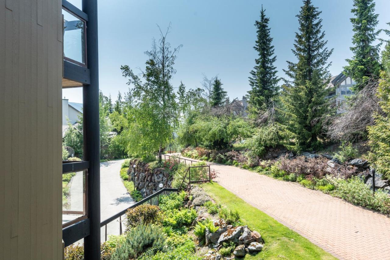 The Ironwood On Blueberry Hill Apartment Whistler Exterior photo